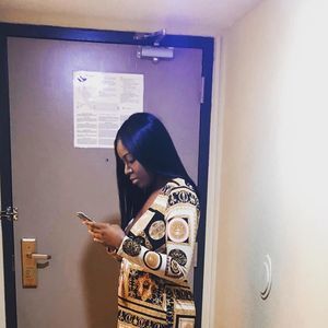 Meet your Posher, Joy